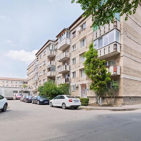 Decebal Flat Apartment Oradea Exterior photo