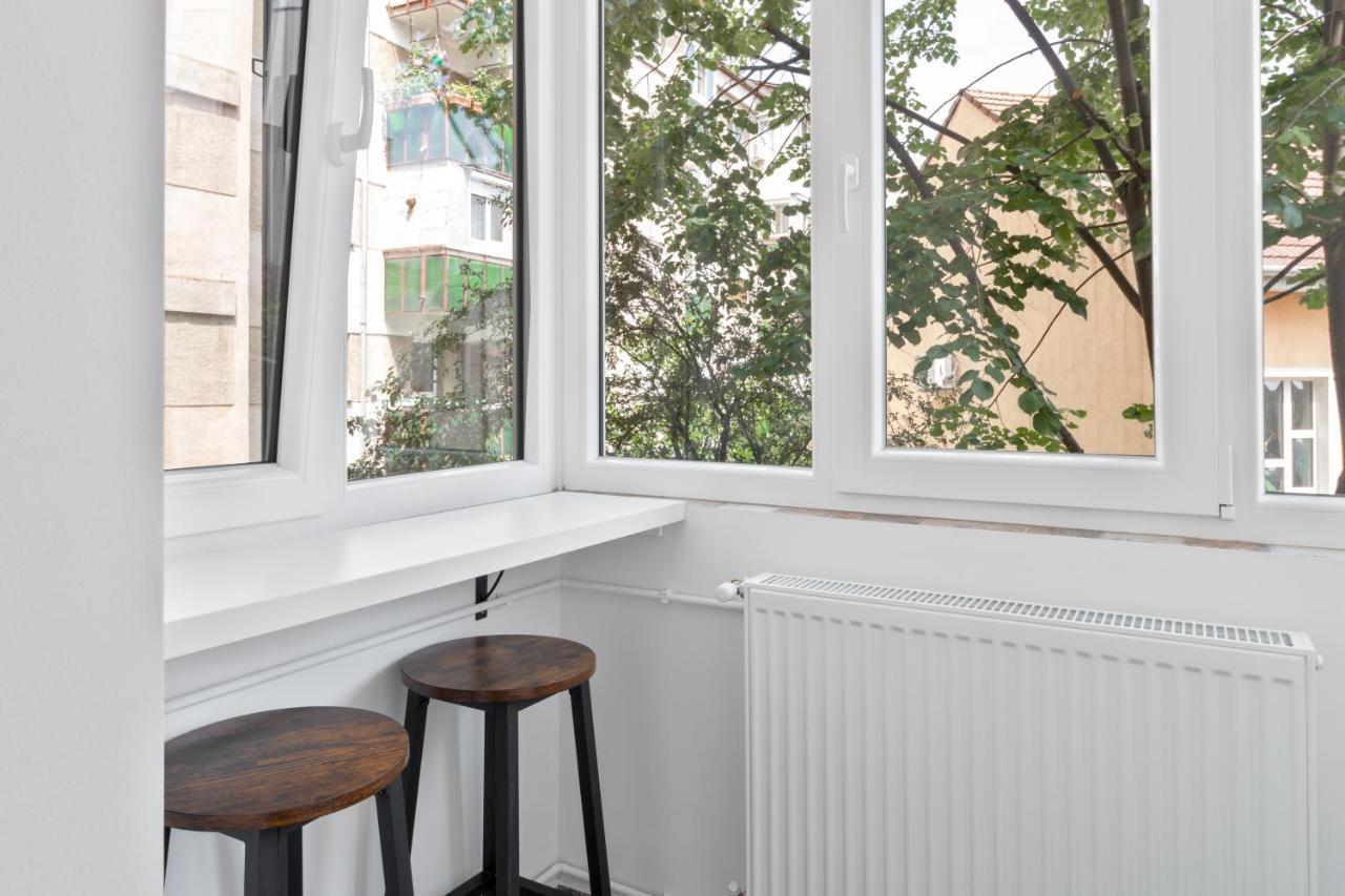 Decebal Flat Apartment Oradea Exterior photo